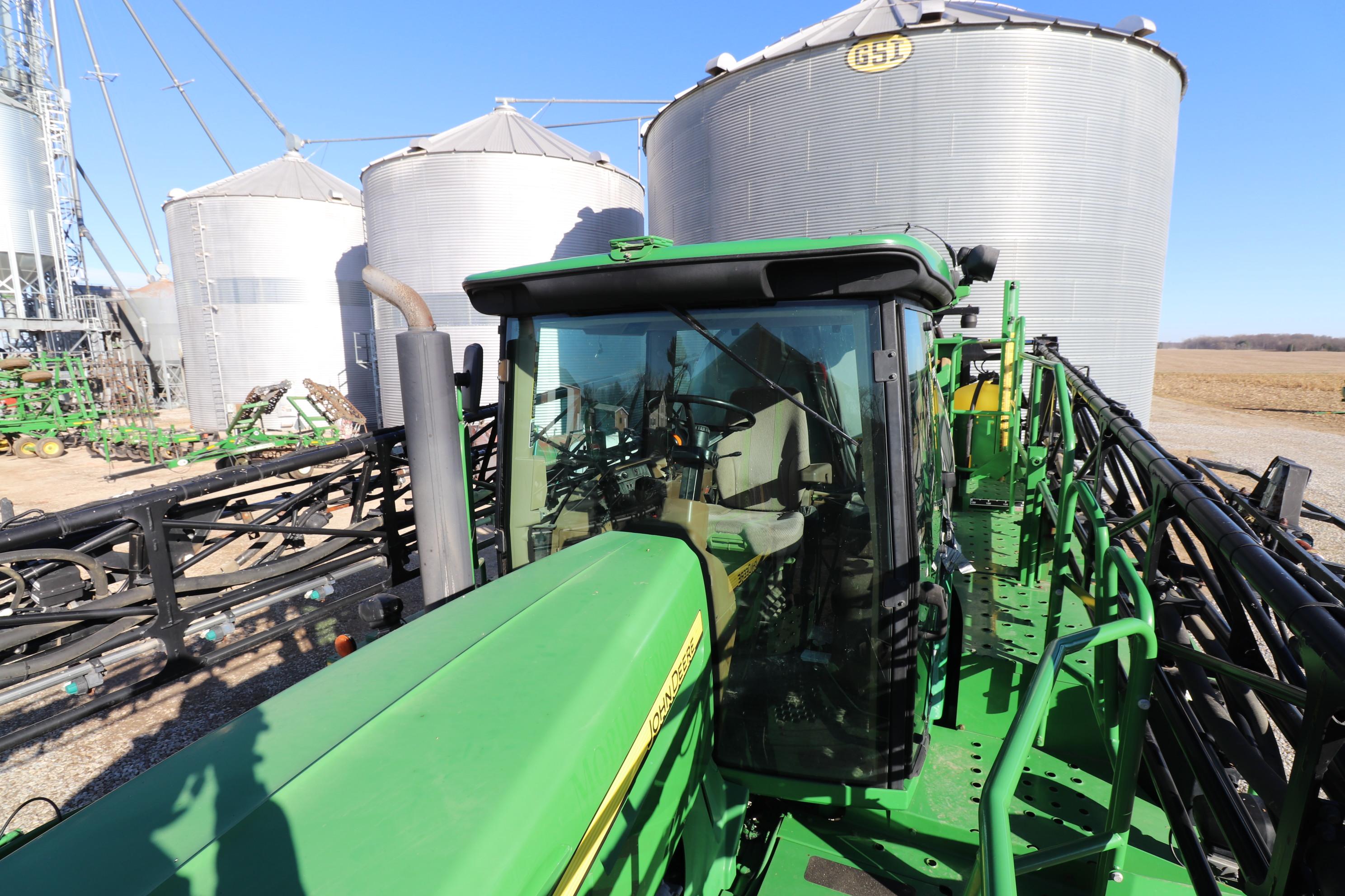 2009 John Deere 4830 Sprayer