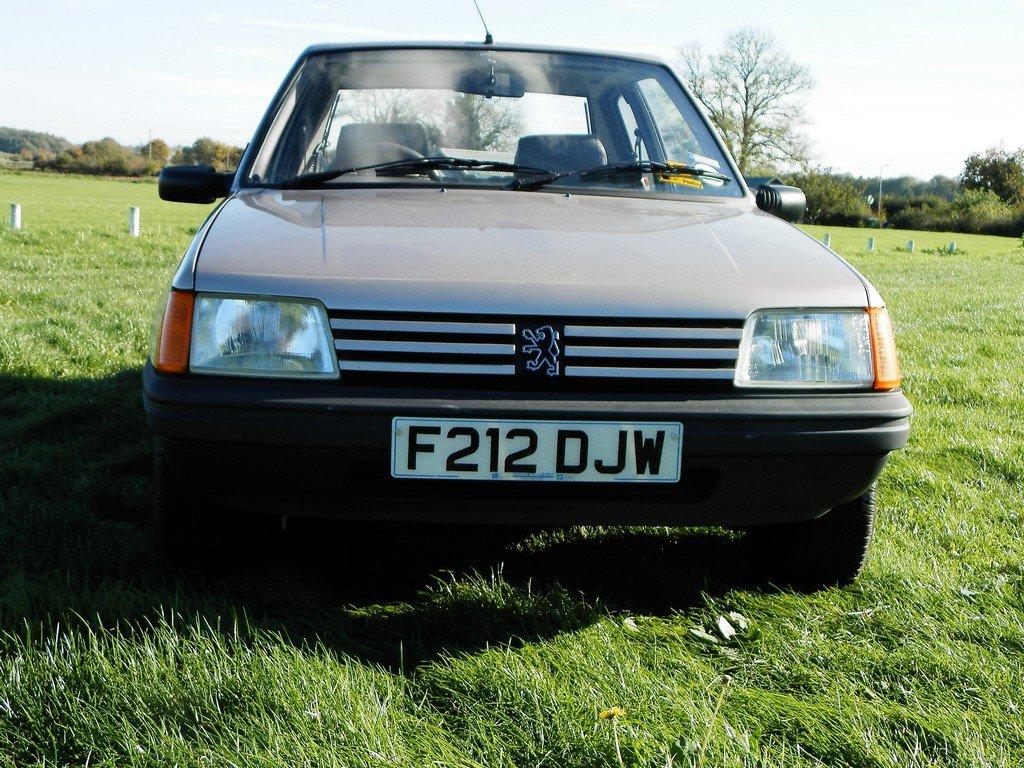 1988 Peugeot 205 XR