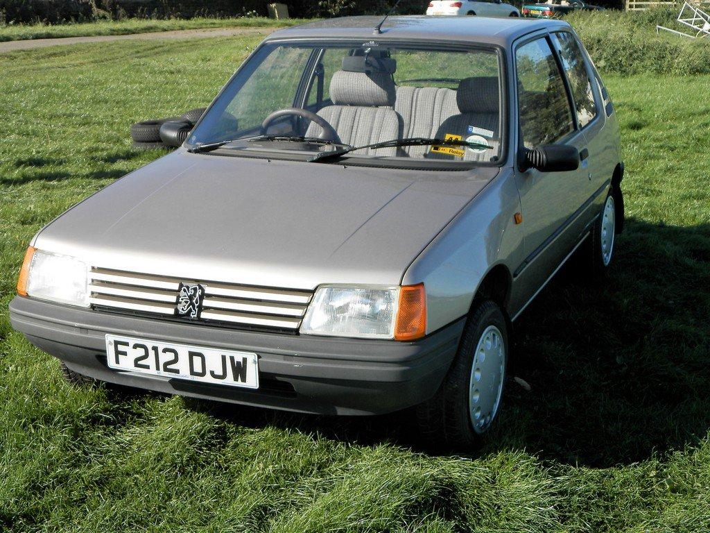 1988 Peugeot 205 XR