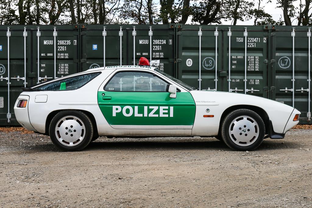 1984 Porsche 928 S2 - Polizei Homage