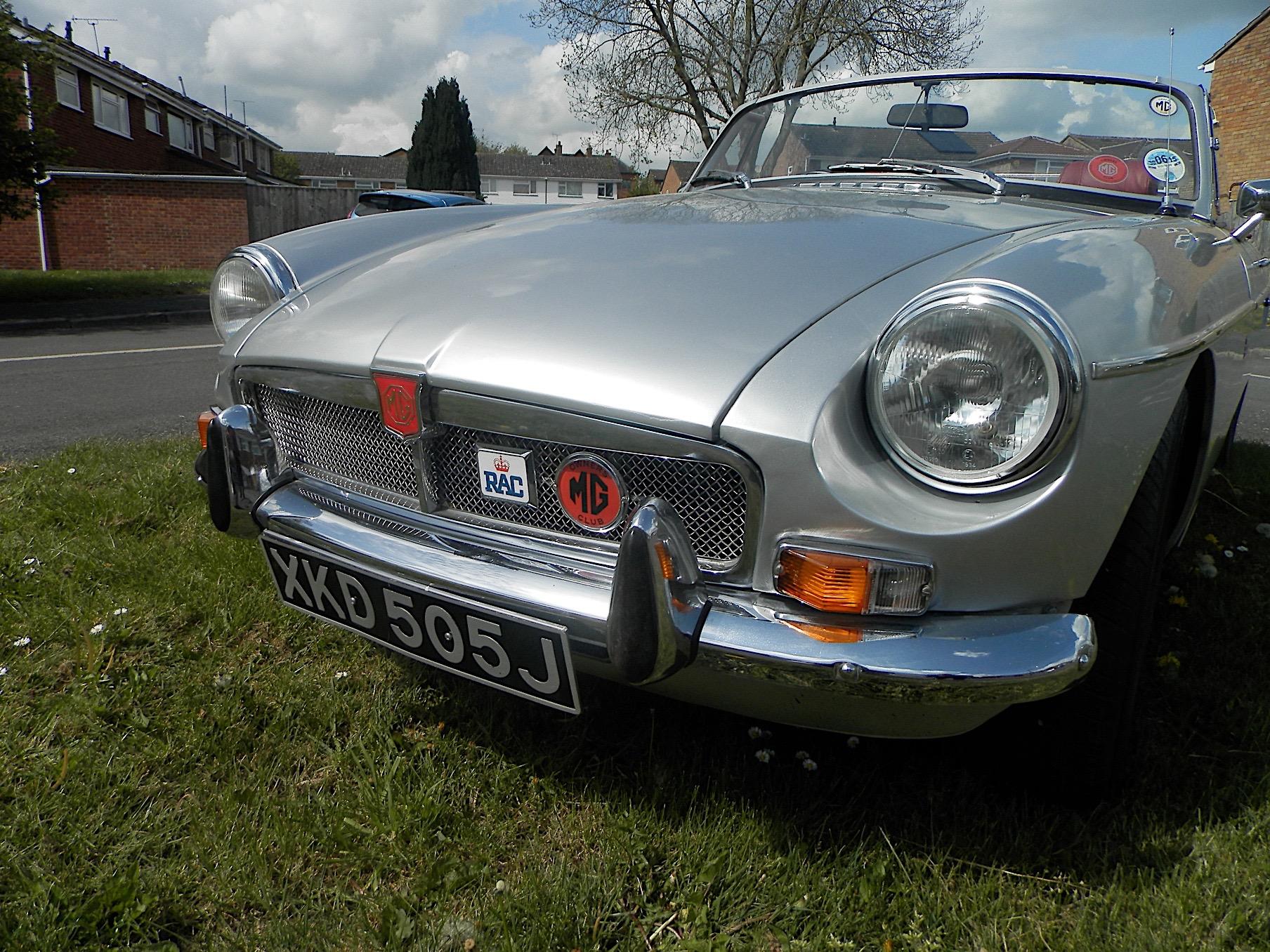 1970 MG B Roadster