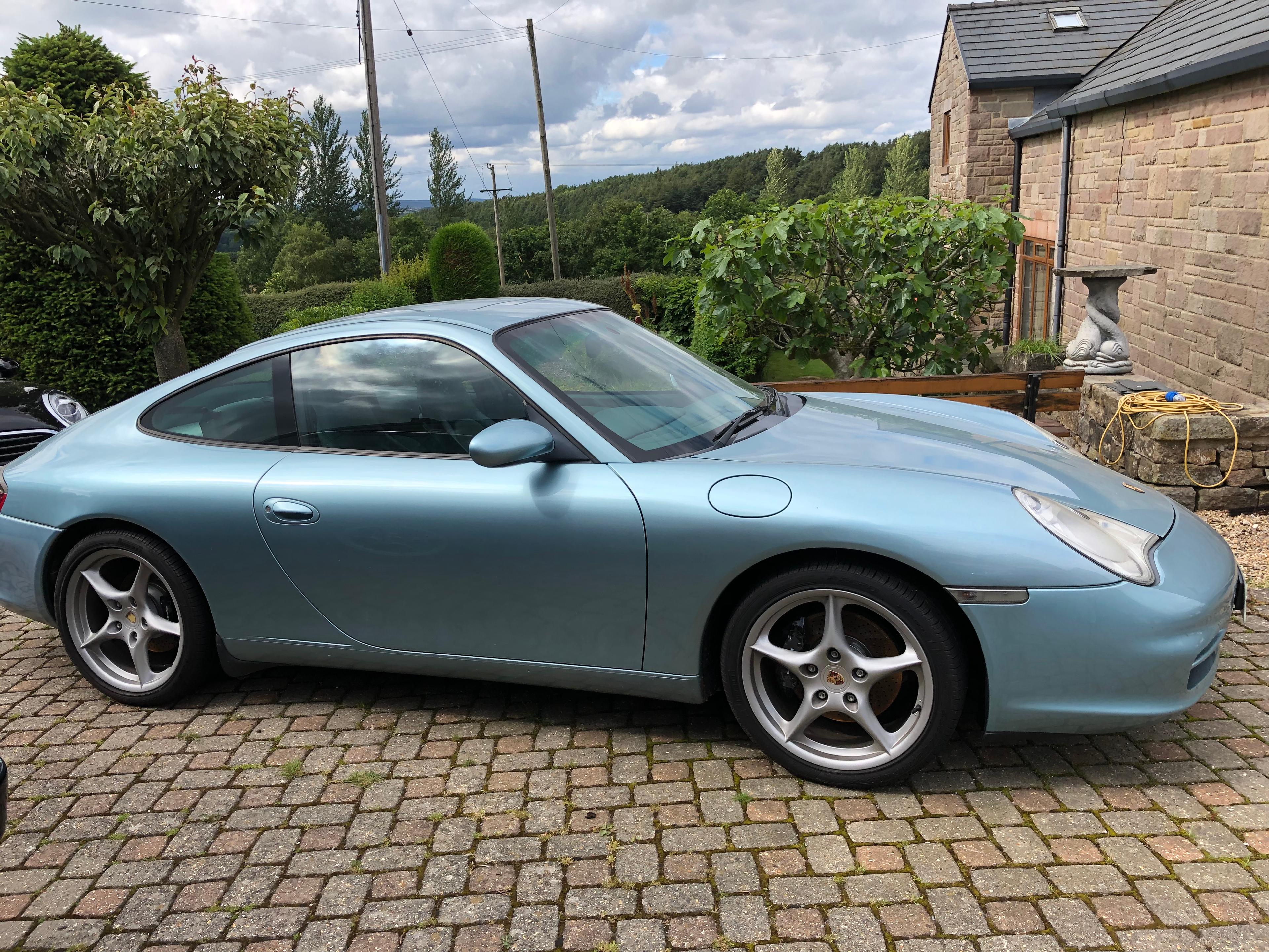 2002 Porsche 911 (996) Carrera 2 Coupe