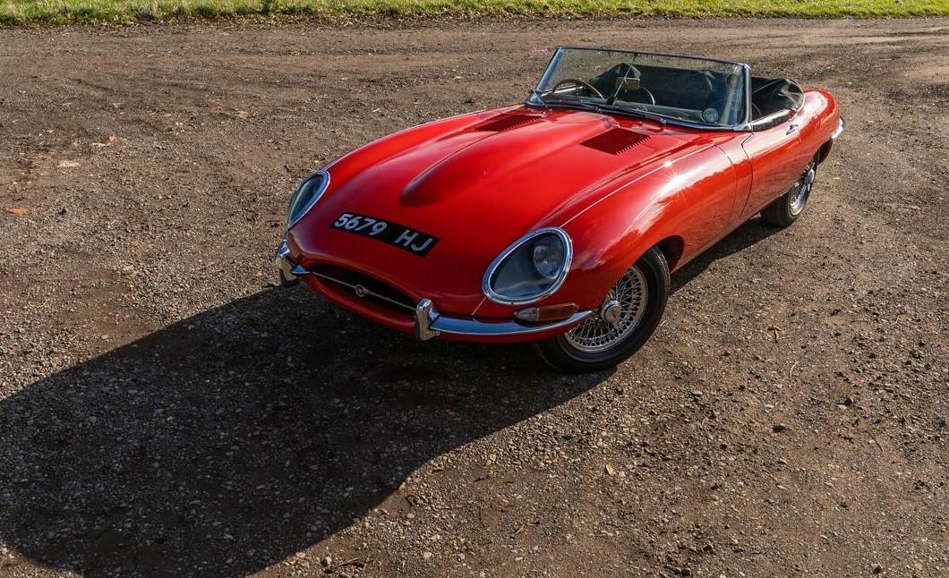 1962 Jaguar E-Type Series 1 Roadster