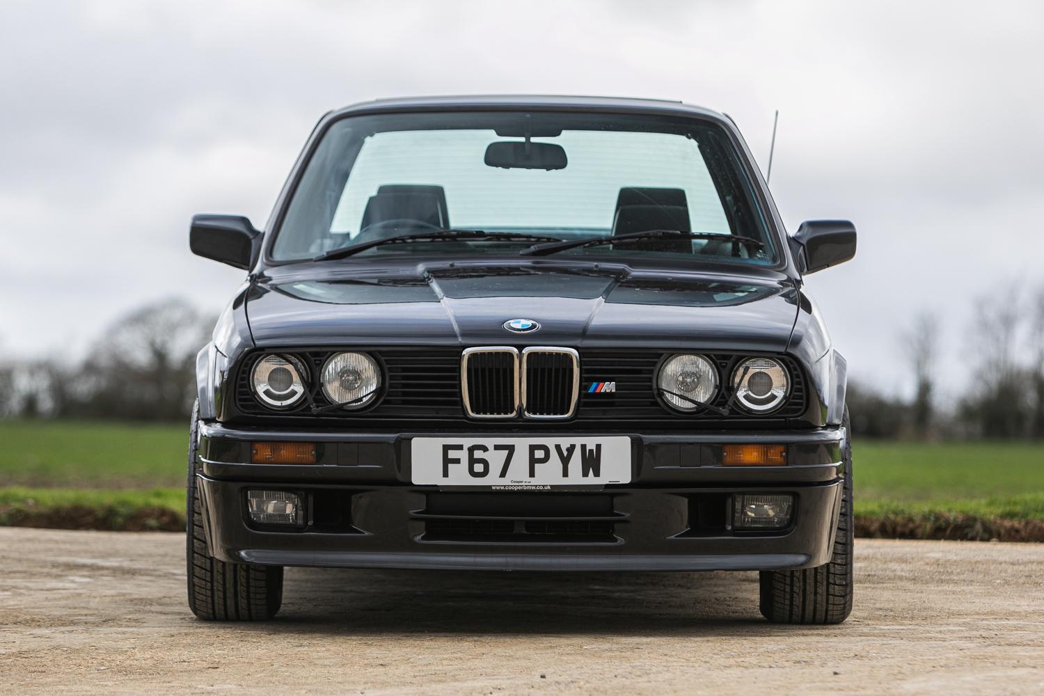 1989 BMW 325i Sport (E30)