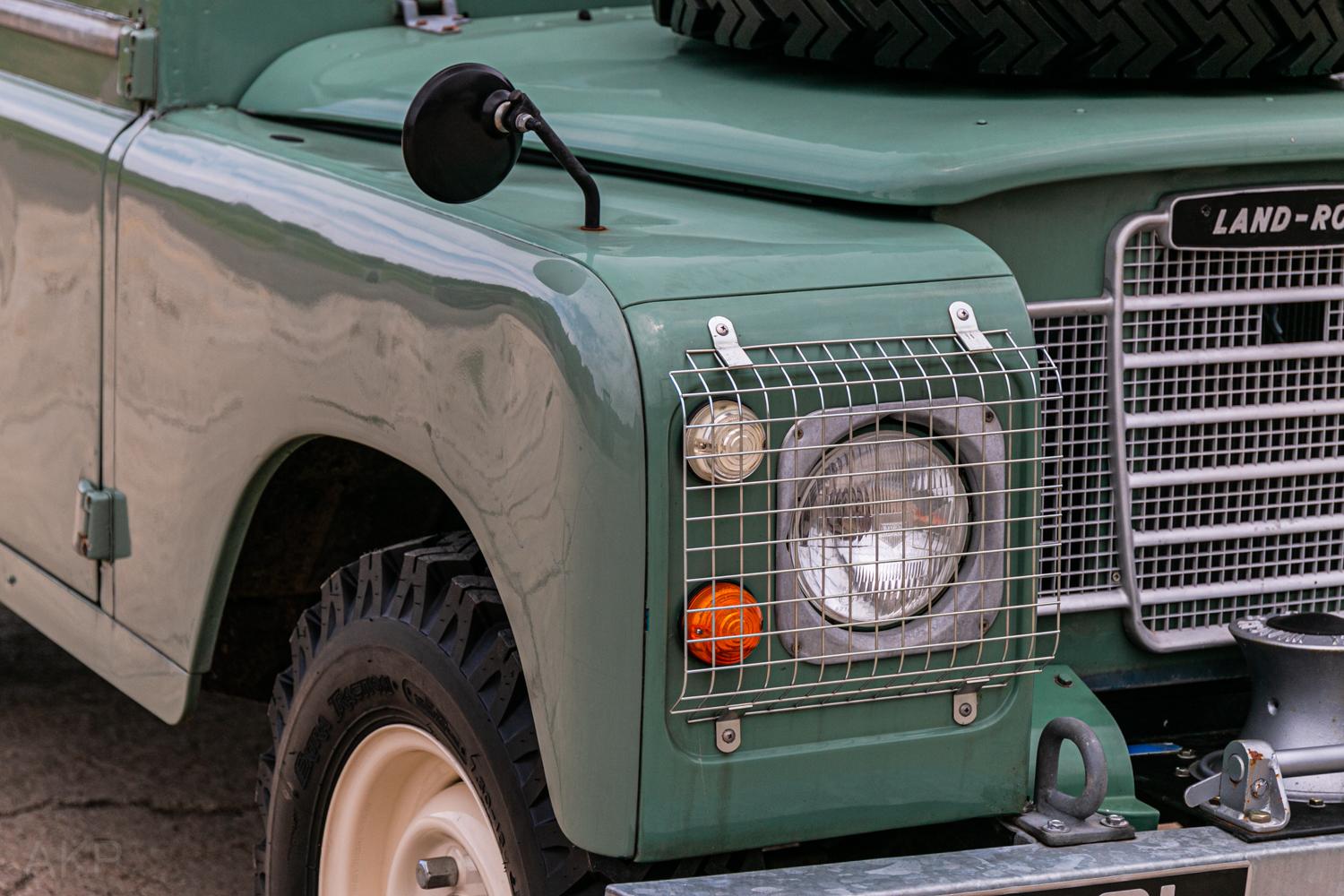 1973 Land Rover Series 3 109" 5Dr