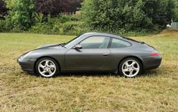 1998 Porsche 911 (996) Carerra 4 Coupe