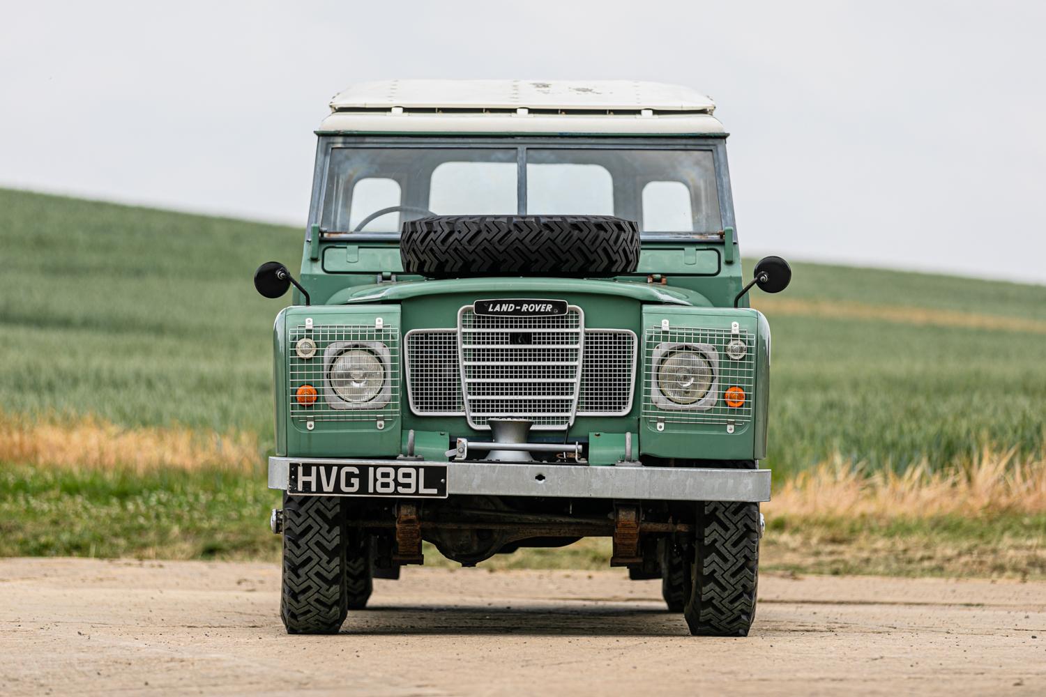 1973 Land Rover Series 3 109" 5Dr