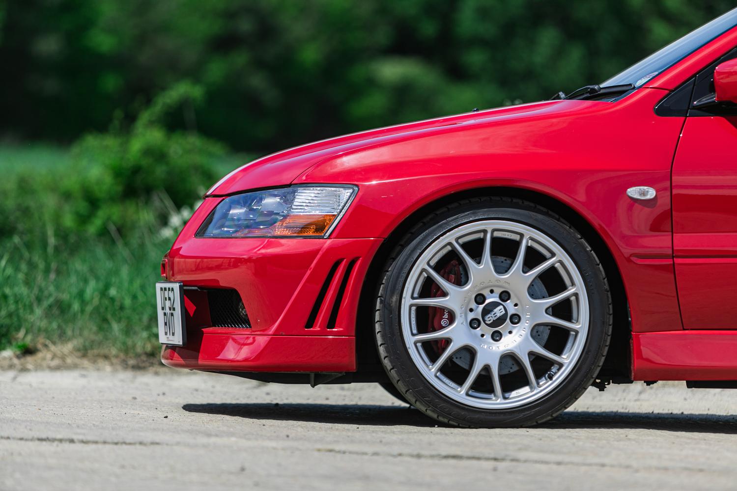 2002 Mitsubishi Evolution VII FQ-300