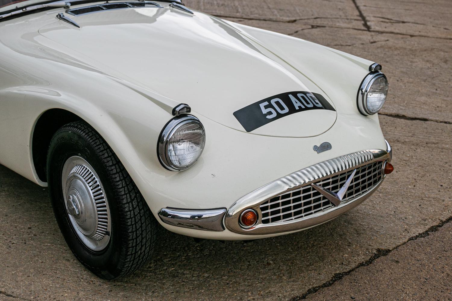 1959 Daimler Dart SP250 Series A