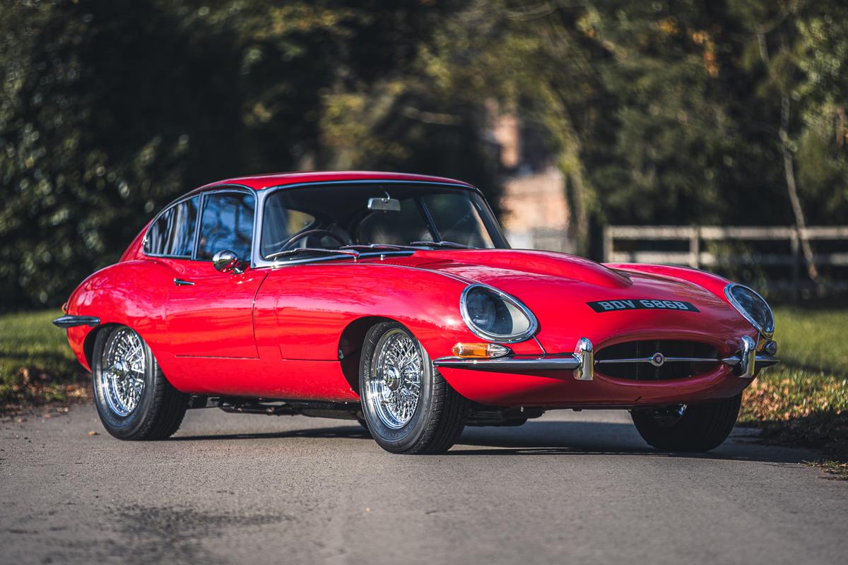 1964 Jaguar E-Type Series 1 3.8 FHC