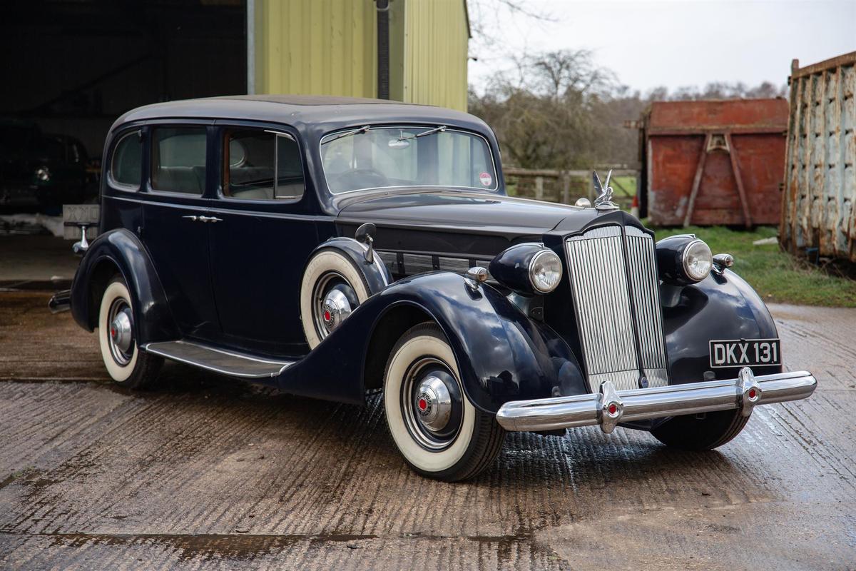 1937 Packard Super Eight