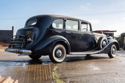 1937 Packard Super Eight