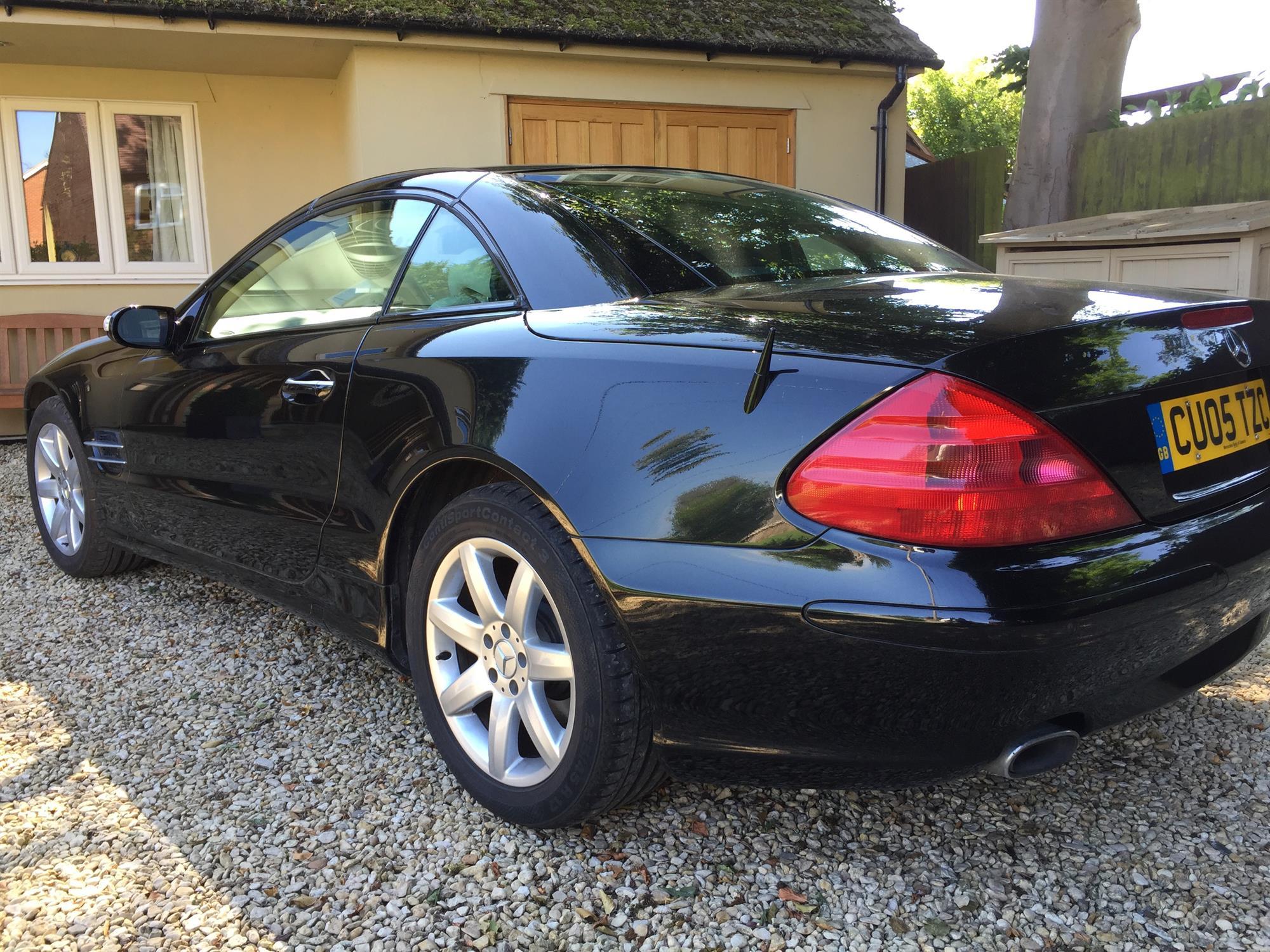 2005 Mercedes-Benz SL350 Auto (R230)