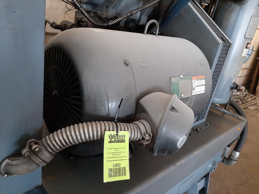 Air Compressor with storage tank and air dryer