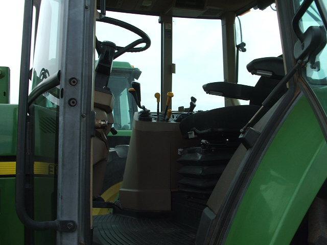 1998 JD 7410 2WD Tractor