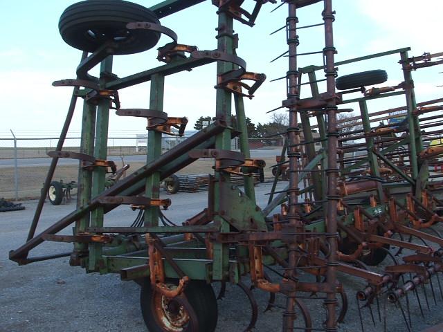 OLIVER 24'  CULTIVATOR