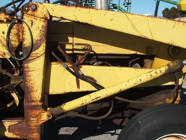 FORD 3500 DIESEL TRACTOR WITH LOADER