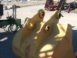 42" EXCAVATOR BUCKET