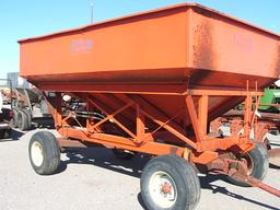 KILLBROS 375 GRAVITY WAGON WITH AUGER