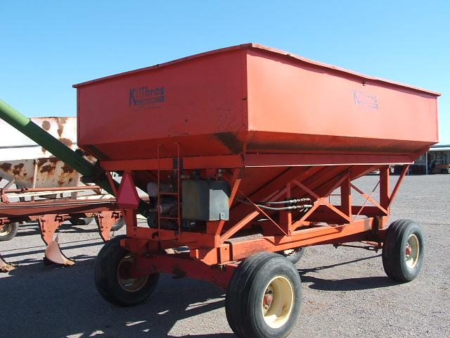 KILLBROS 375 GRAVITY WAGON WITH AUGER