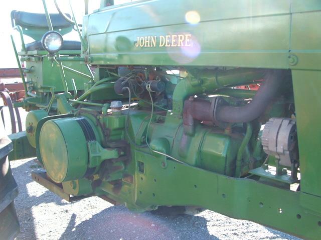 JD 70 GAS TRACTOR