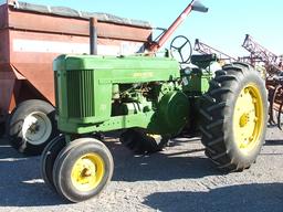 JD 70 GAS TRACTOR