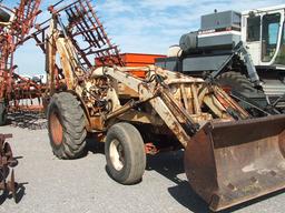 CASE 310B BACKHOE TRACTOR  MOTOR NEEDS WORK