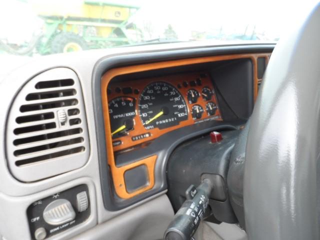 1996 CHEVROLET 1500 4X4 PICKUP