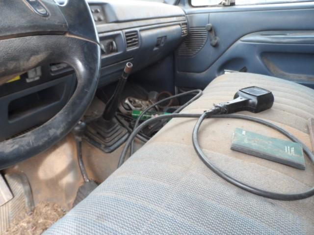 1992 FORD F350 4WD WITH BALE BED