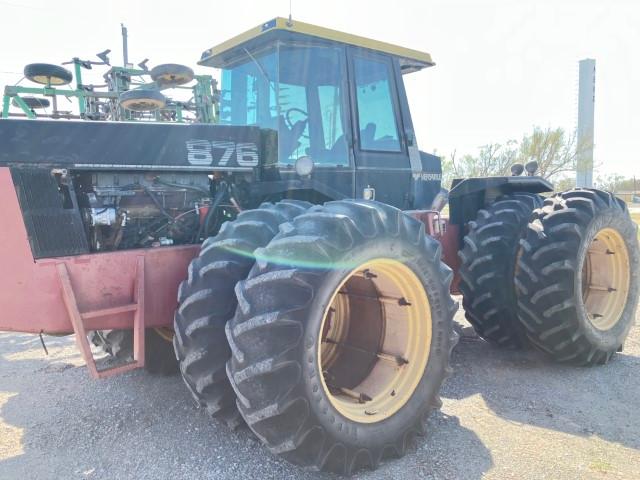 1984 VERSATILE 876