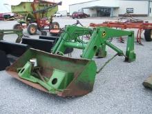 JD 148 FRONT END LOADER