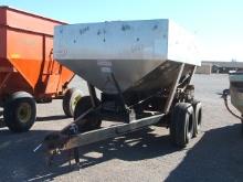 ADAMS PULL TYPE DRY SPREADER