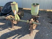 JD 2 ROW 3PT PLANTER