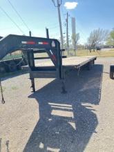 2000 PJ 30' GOOSENECK TRAILER