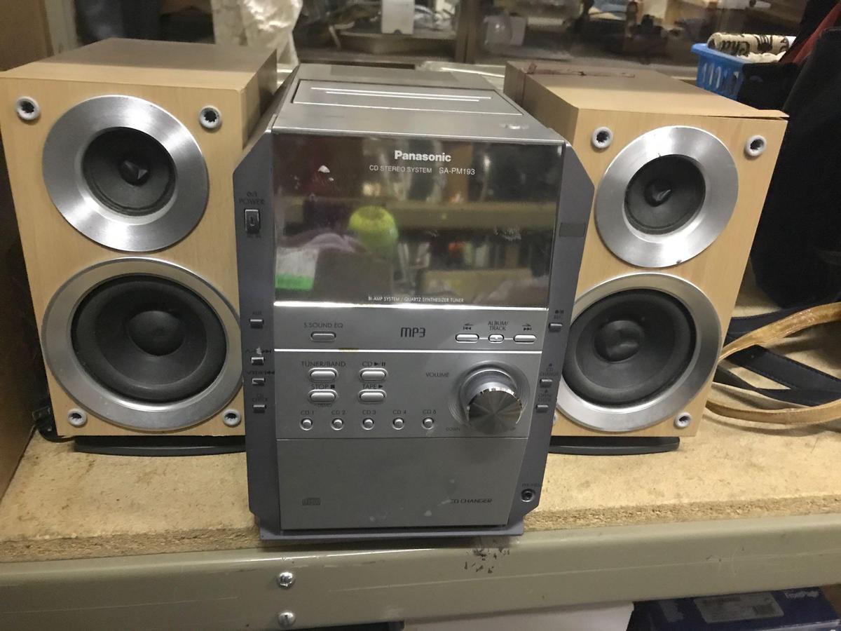 Panasonic Stereo