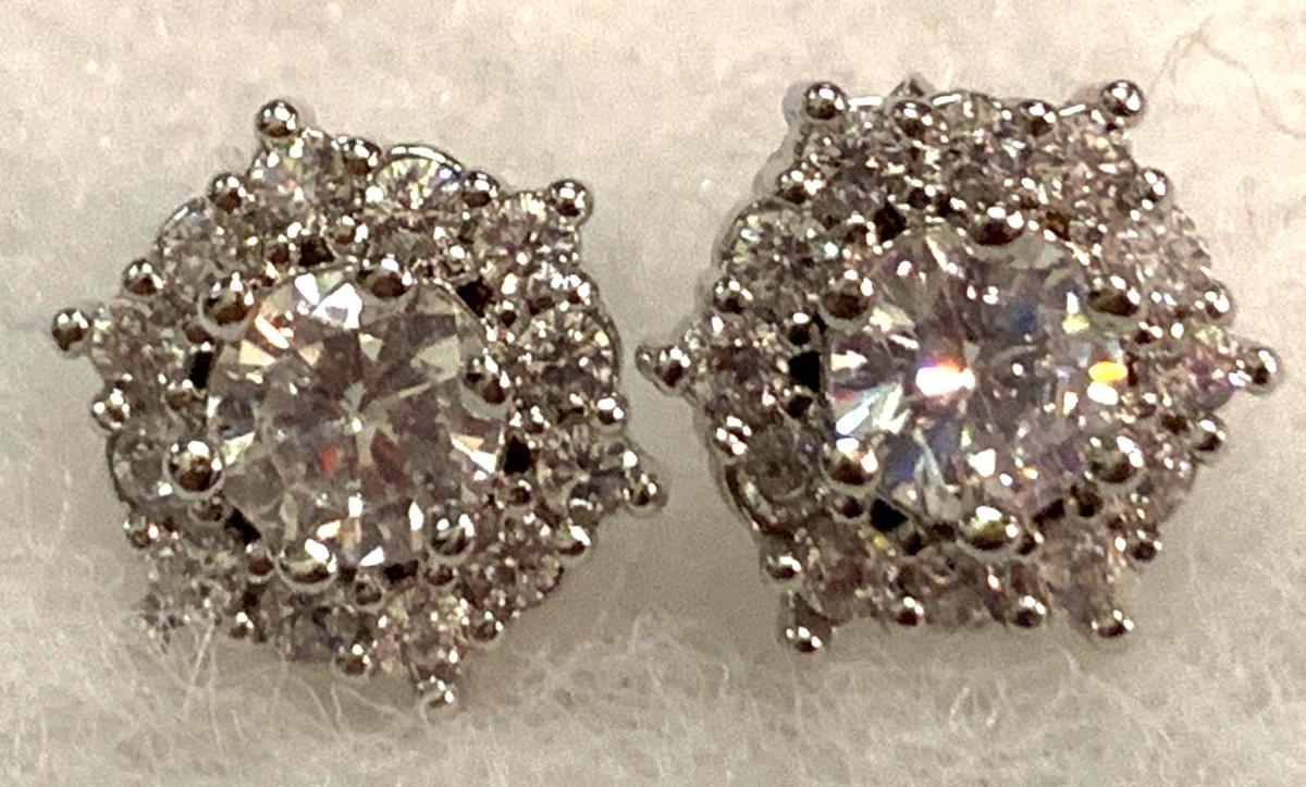 Round cut White Sapphire Hexagonal Stud Earrings