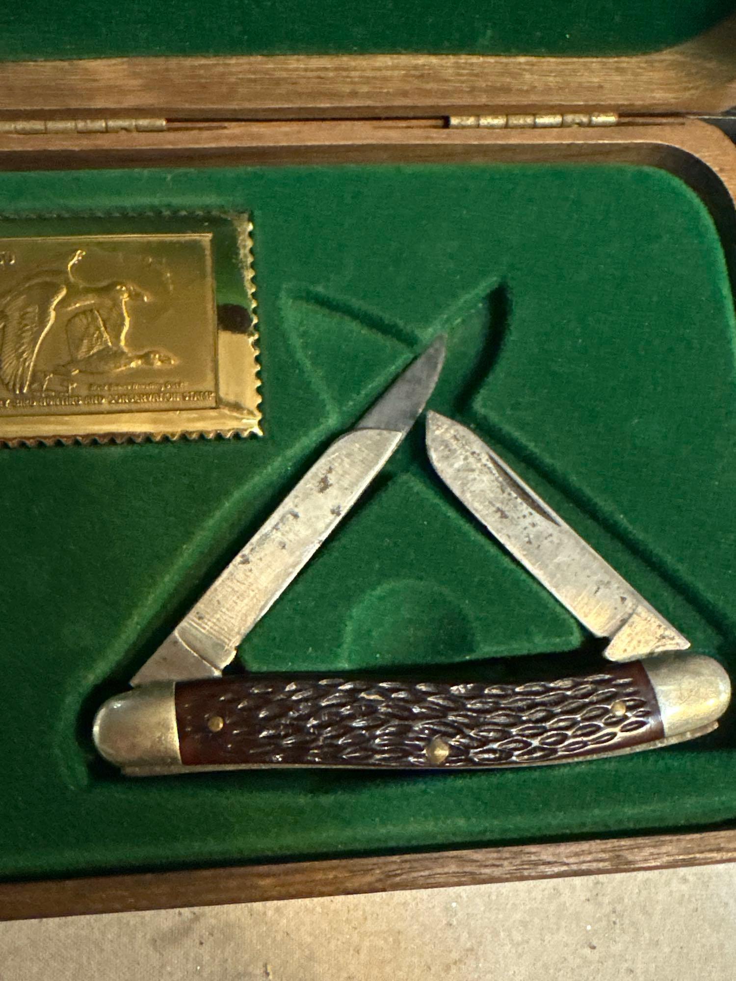 Schrade 895 Knife and 1990/91 Federal Duck stamp Commemorative