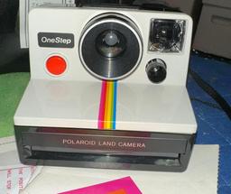 Vintage Polaroid SX-70 One Step White Rainbow Stripe Camera w/case & Manuals- works