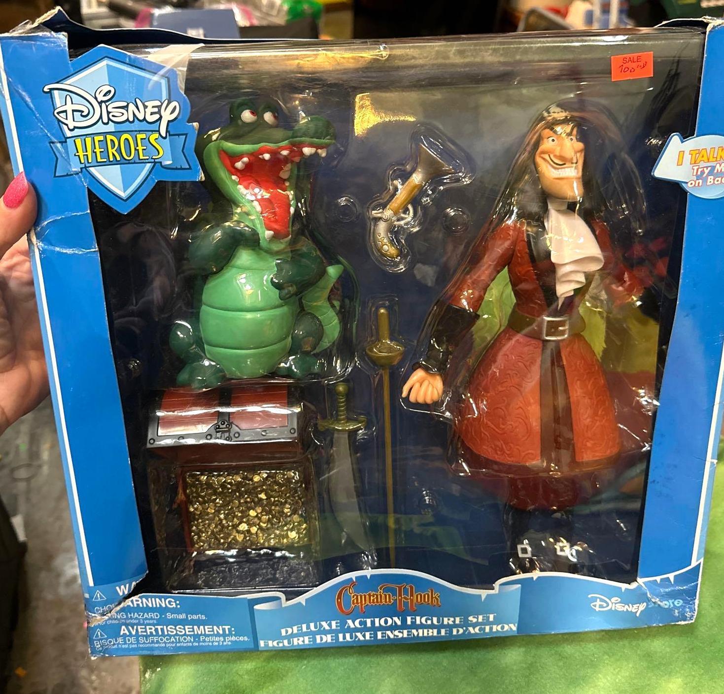 NIB Captain Hook Deluxe Action Figure set- New Old stock