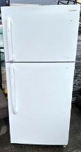 Insignia Fridge/Freezer- works