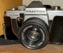 1968 Praktica Super TL1000 W/Pentacon Lens 50mm 1.8 East Germany Film Camera