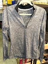 Nike Dri-fit Pullover size S