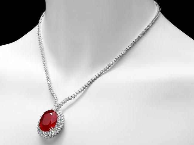 18k Gold 27.00ct Ruby 9.00ct Diamond Necklace