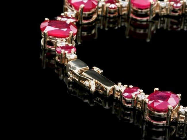 14k Gold 66.5ct Ruby 2.00ct Diamond Necklace