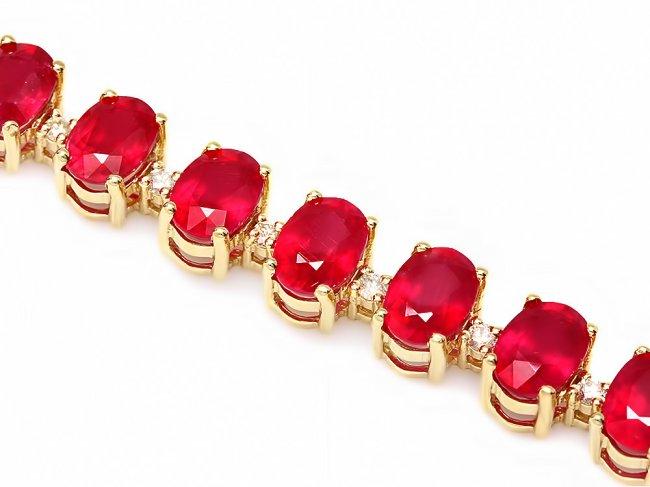 14k Gold 32.00ct Ruby 0.80ct Diamond Bracelet