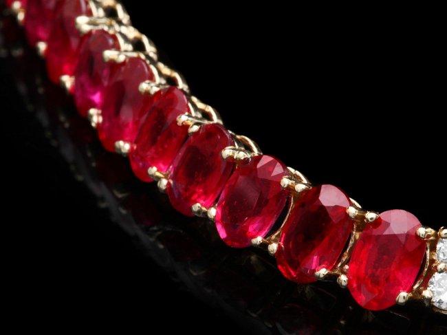 14k Gold 52.00ct Ruby 1.00ct Diamond Necklace