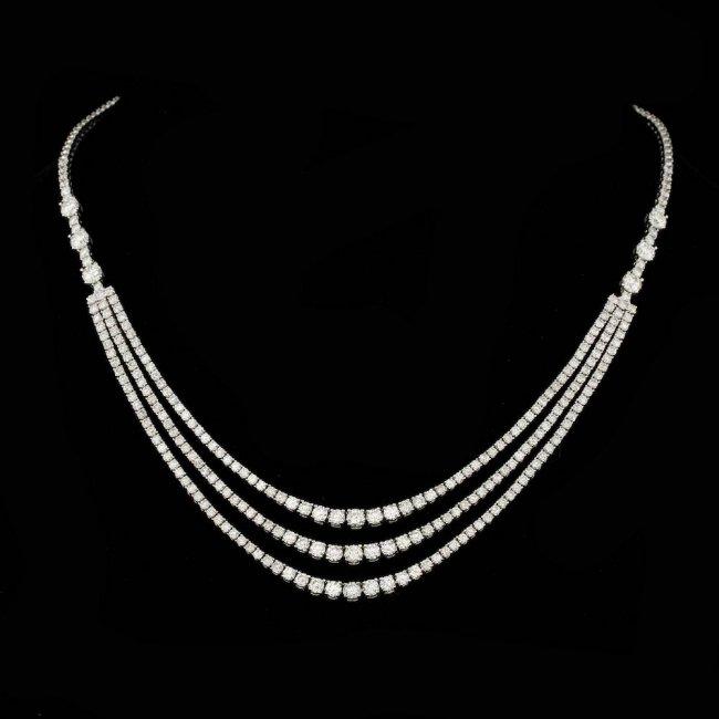 18k White Gold 12.60ct Diamond Necklace