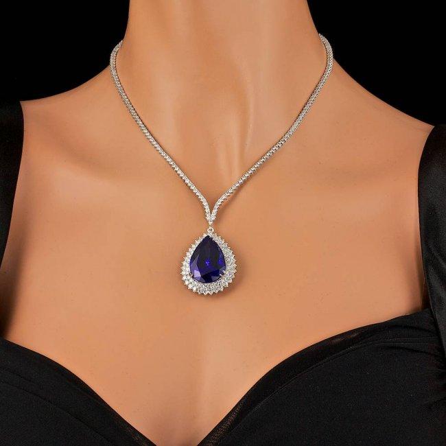 18k 38.00ct Tanzanite 12.35ct Diamond Necklace