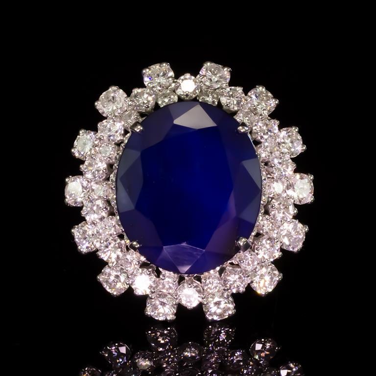 14K Gold 12.29ct Sapphire 3.85ct Diamond Ring