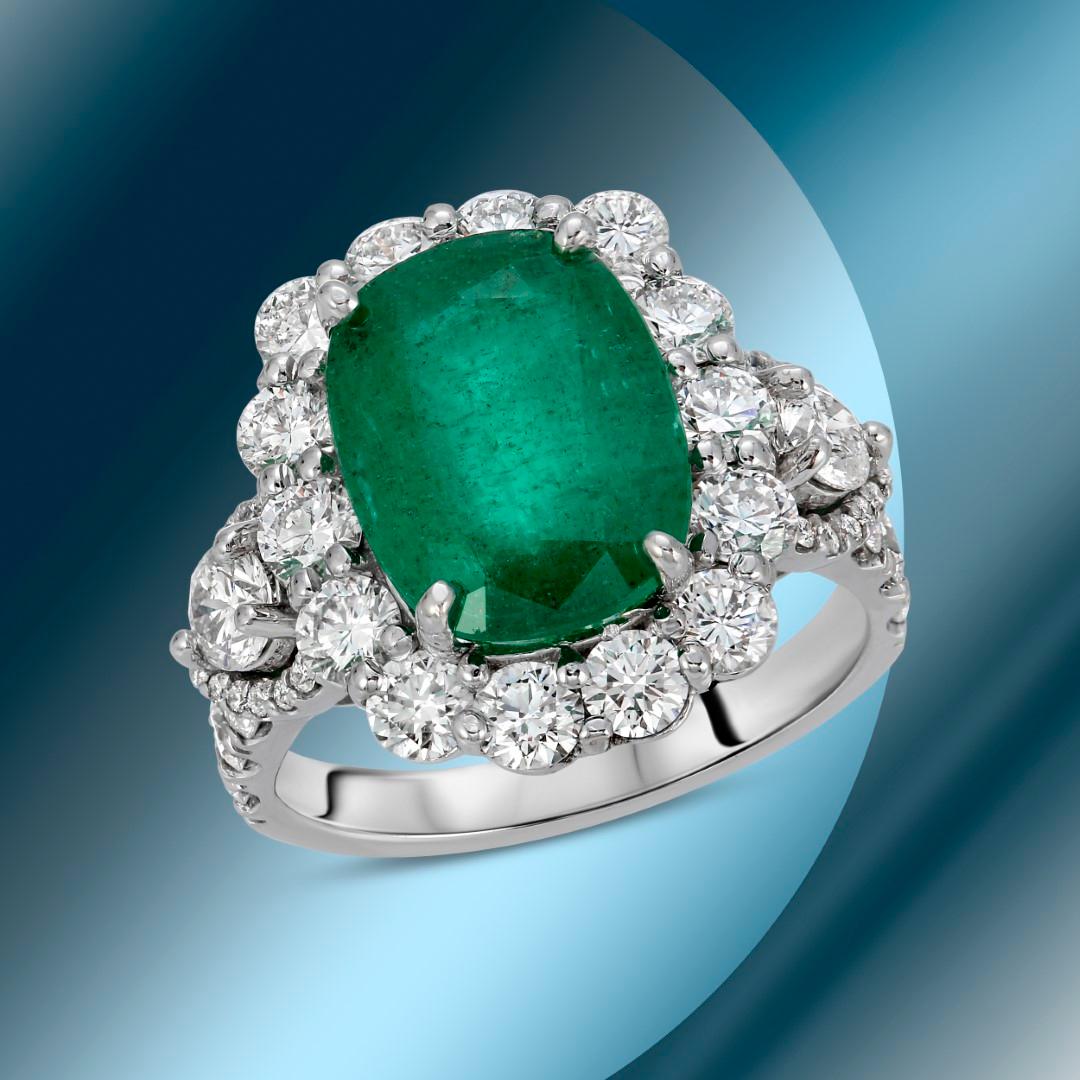 14K Gold 5.50cts Emerald & 2.68cts Diamond Ring